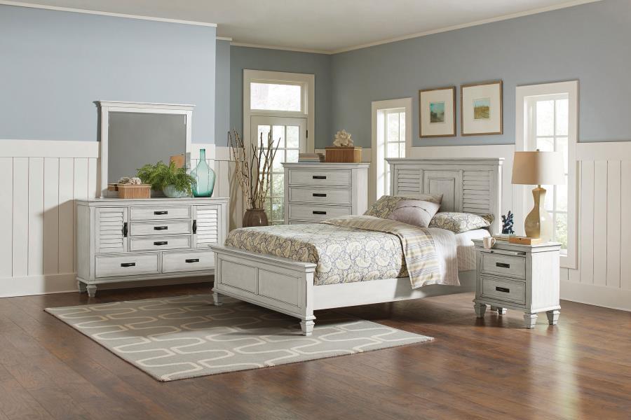 Franco Antique White Queen Five Piece Set