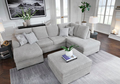 Gabyleigh 2 Piece Sectional w/Chaise