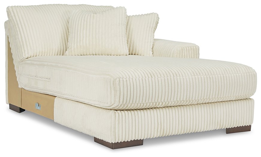 Lindyn 2-Piece Sectional with Chaise