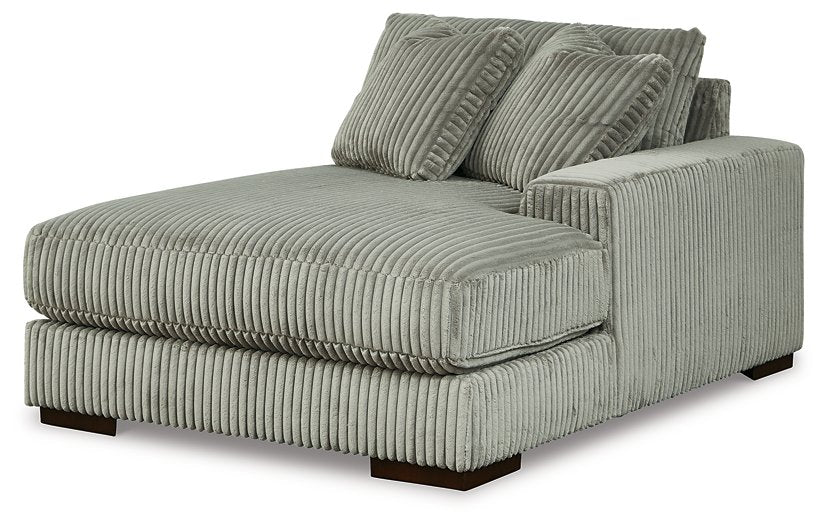 Lindyn 3-Piece Sectional with Chaise