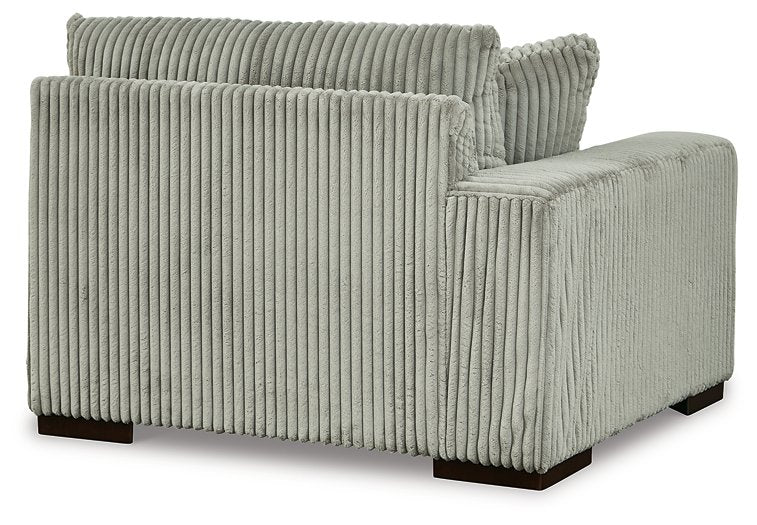 Lindyn 2-Piece Sectional with Chaise