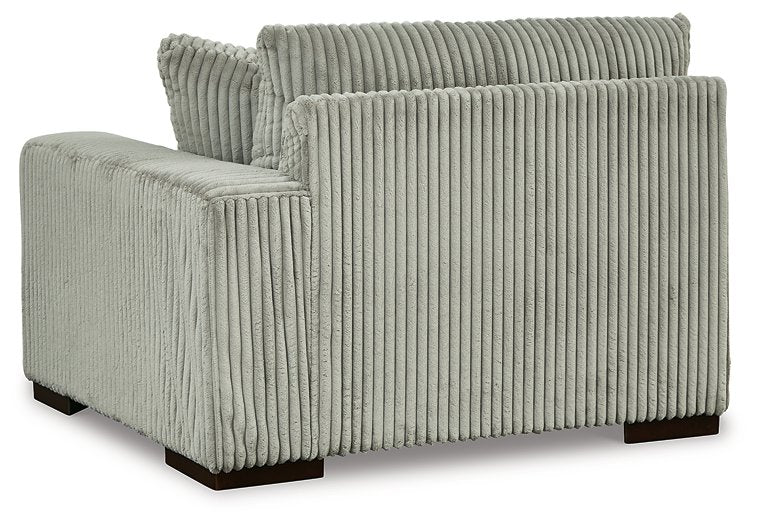 Lindyn 3-Piece Sectional with Chaise