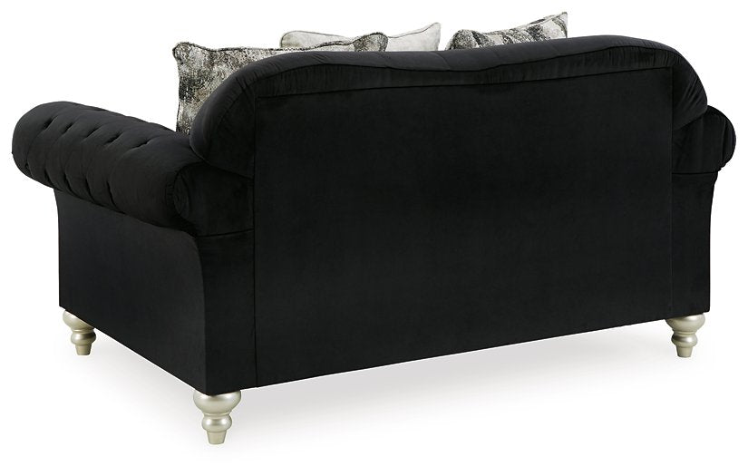 Harriotte Loveseat