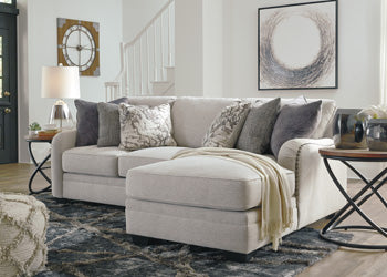 Dellara 3-Piece sectional with Chaise