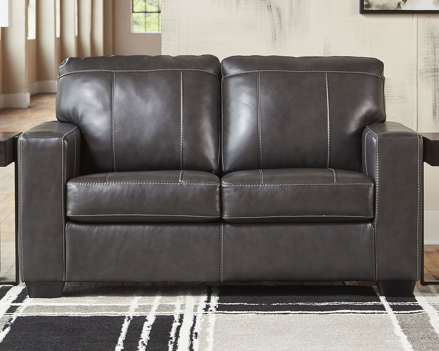 Morelos Loveseat