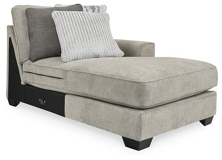 Ardsley 3-Piece Sectional with Chaise