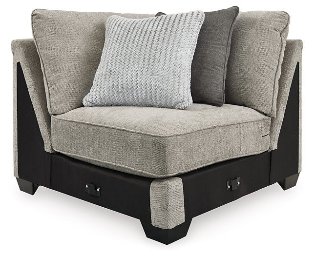 Ardsley 4-Piece Sectional with Chaise