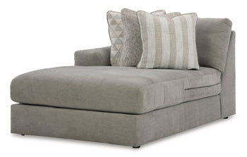 Avaliyah 3-Piece Sectional with Chaise