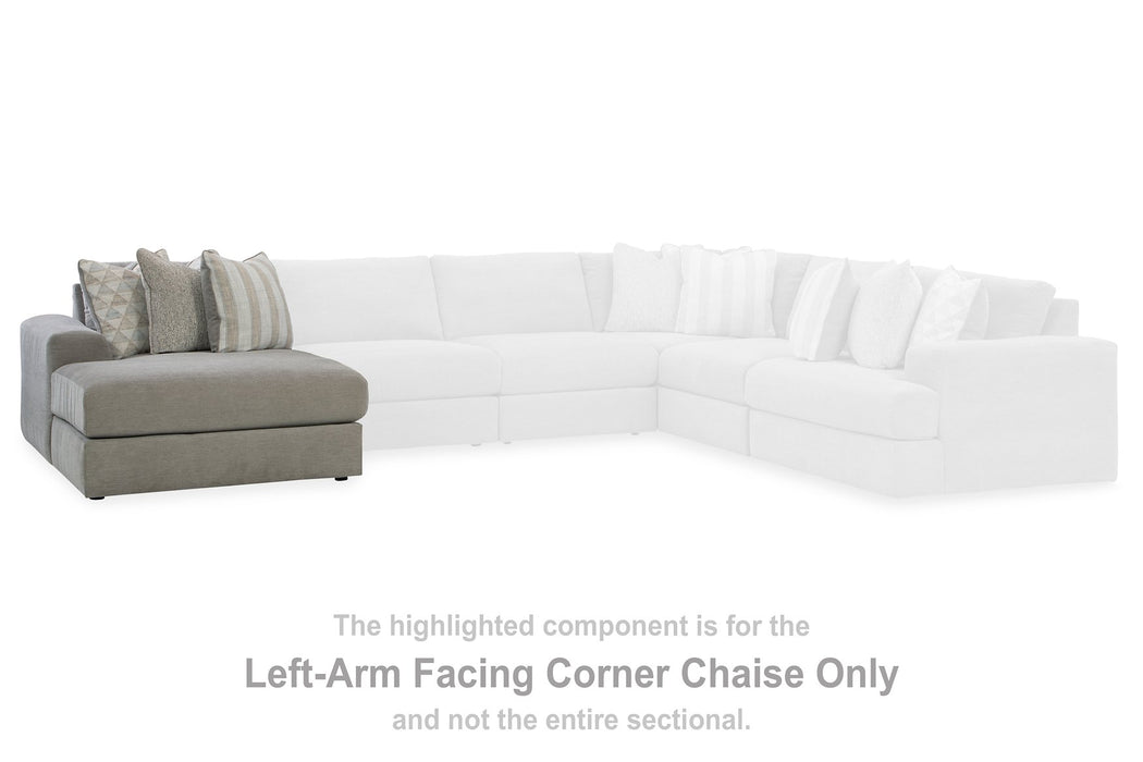 Avaliyah 3-Piece Sectional with Chaise