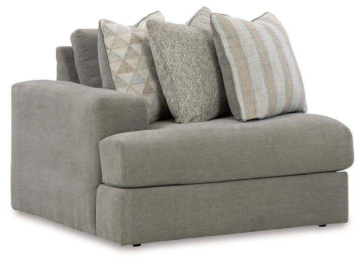 Avaliyah 7-Piece Sectional