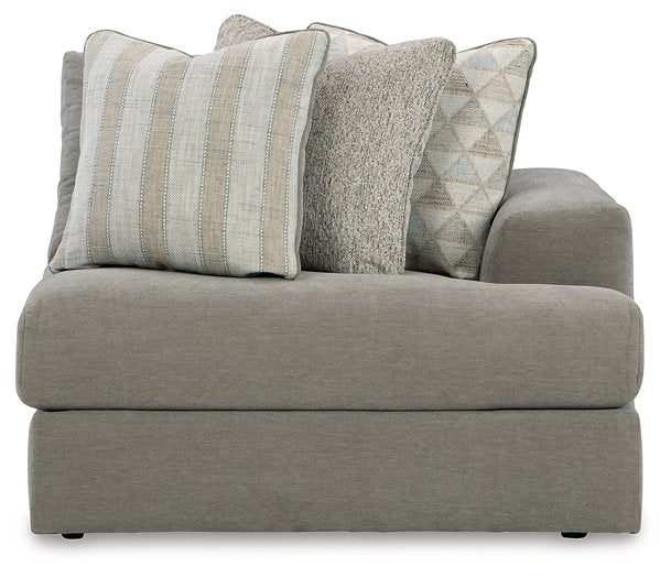 Avaliyah 3-Piece Sectional with Chaise