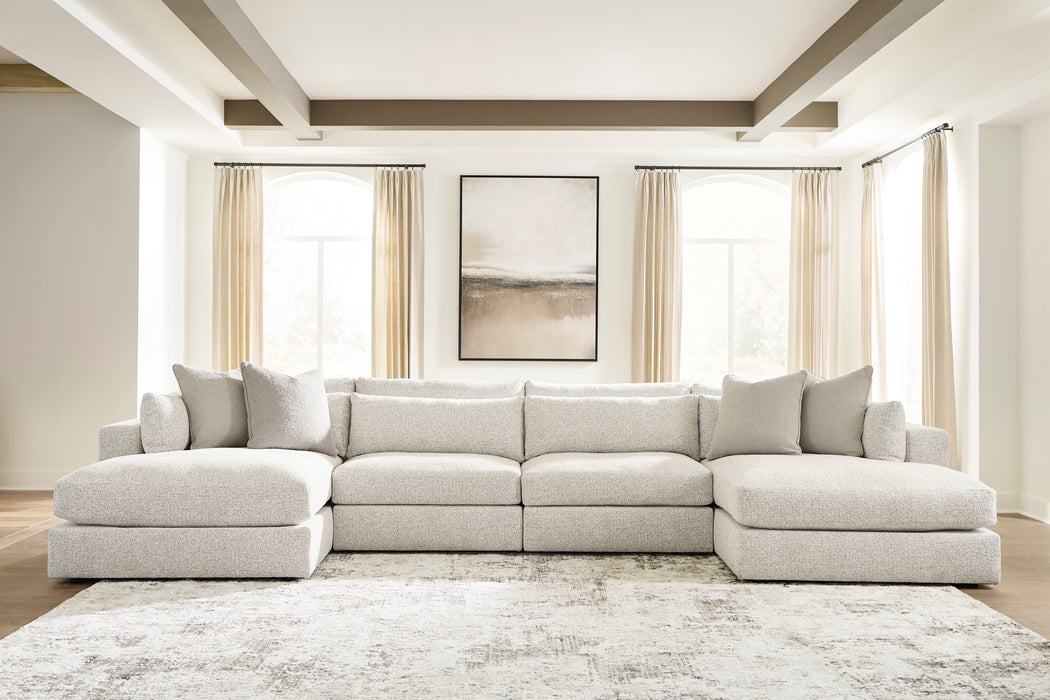 Ashbourne Estate 4 Piece Sectional w/Double Chaise