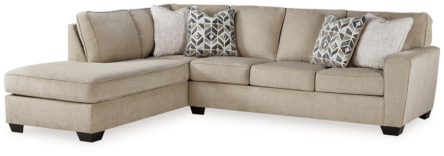 Decelle 2-Piece Sectional with Chaise