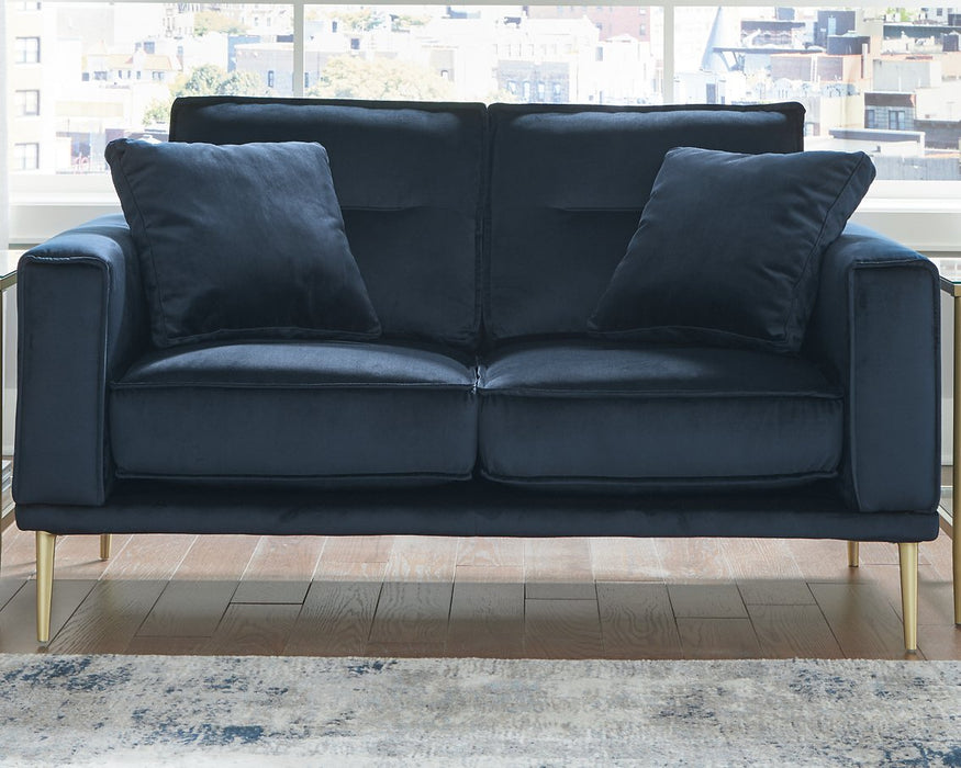 Macleary Loveseat