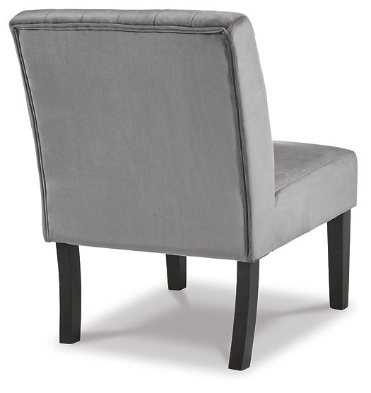 Hughleigh Accent Chair