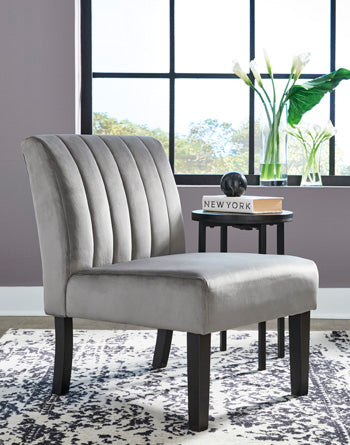 Hughleigh Accent Chair