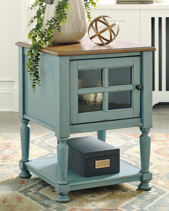 Mirimyn Accent Cabinet