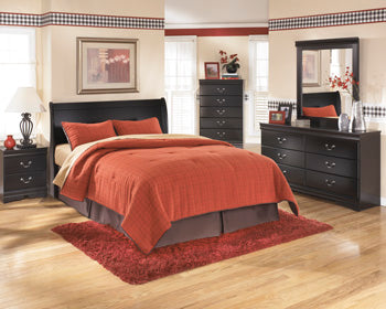 Huey Vineyard Bedroom Set