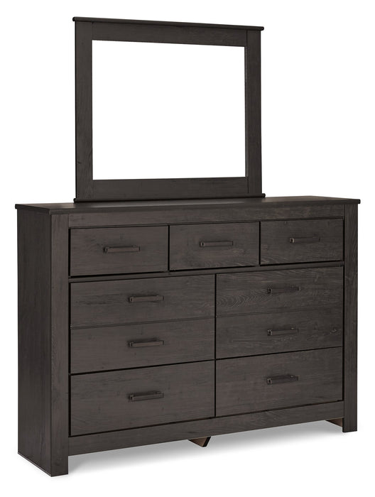 Brinxton Bedroom Set