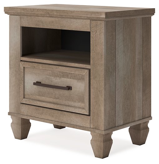 Yarbeck Nightstand