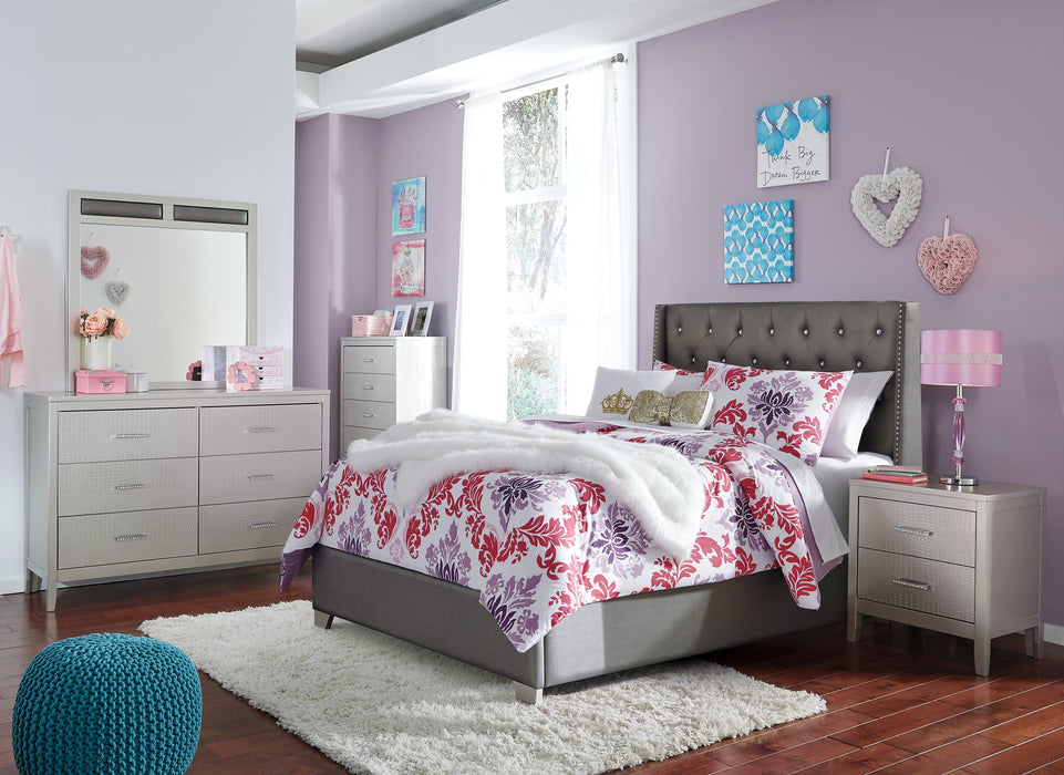 Coralayne Upholstered Bed