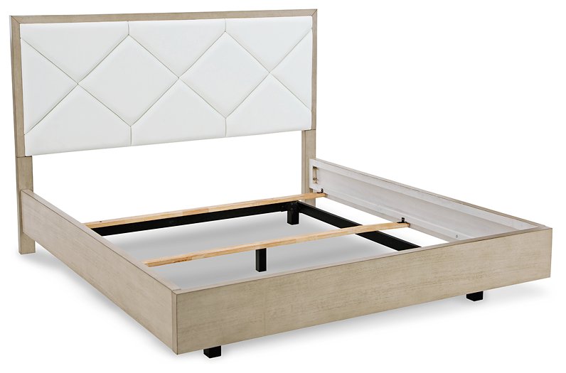 Wendora Upholstered Bed