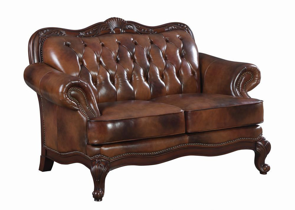 Victoria Traditional Tri Tone Loveseat