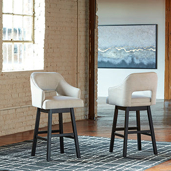 Tallenger Bar Stool Set