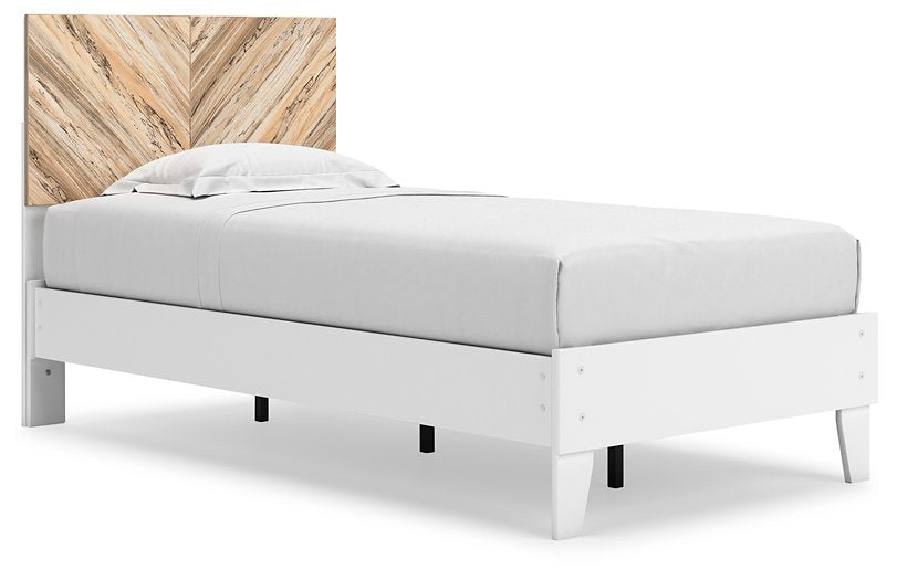 Piperton Panel Bed