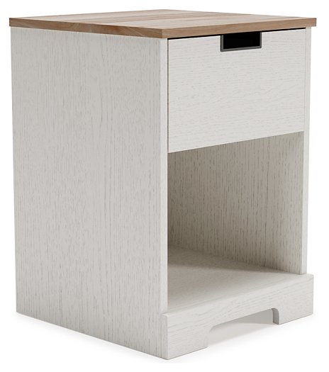 Vaibryn Nightstand