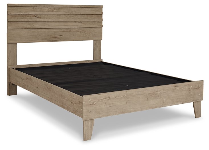 Oliah Panel Bed