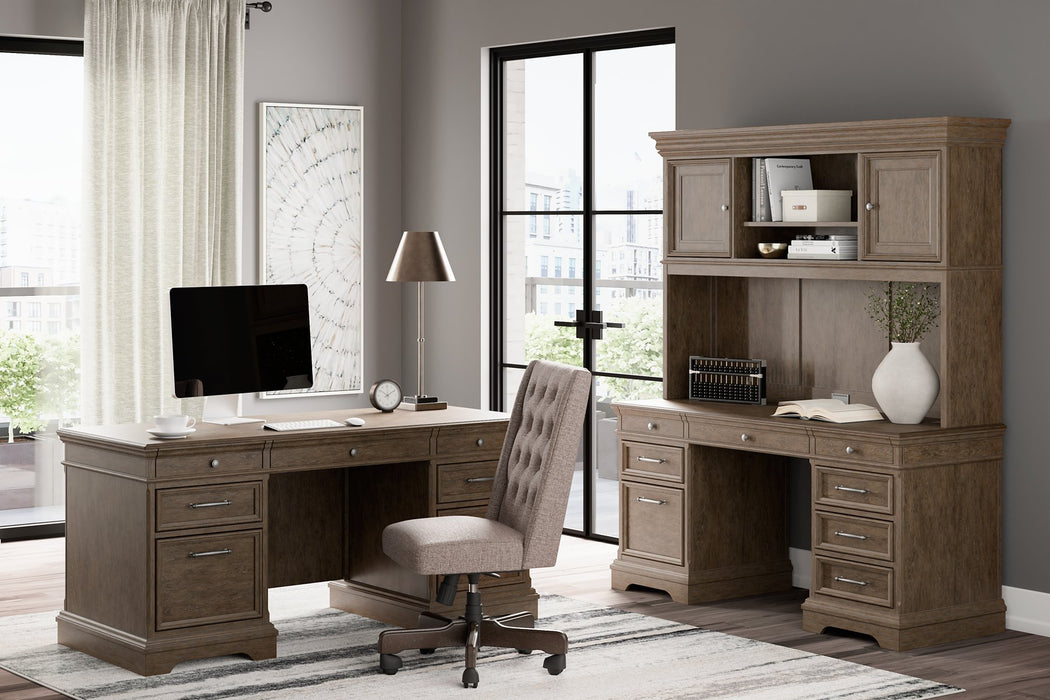 Janismore Credenza