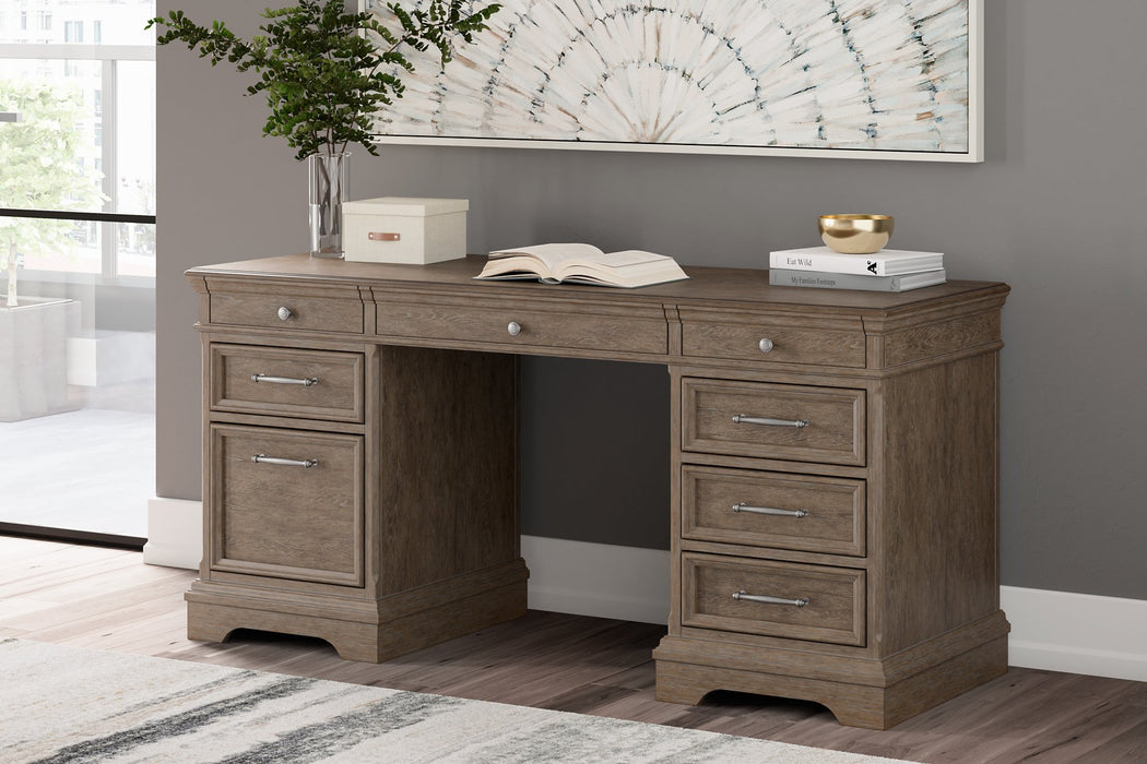 Janismore Credenza