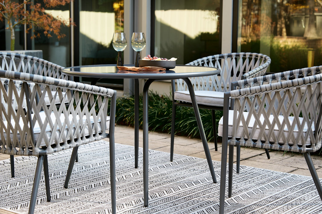 Palm Bliss Outdoor Dining Set