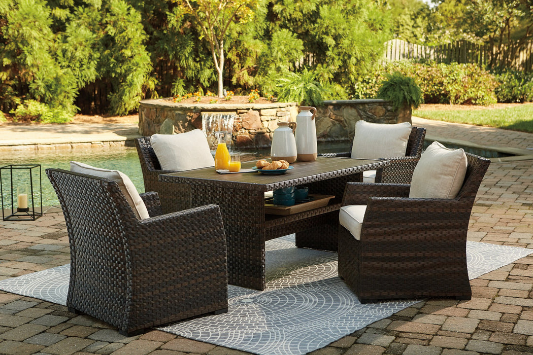 Easy Isle Outdoor Table and 4 Chairs