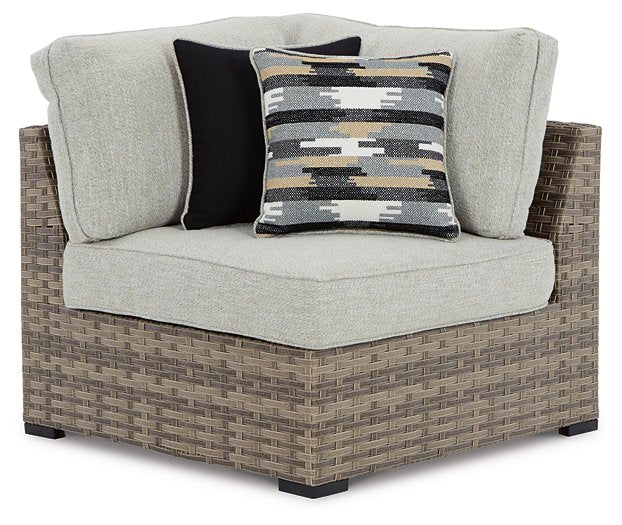 Calworth 3-Piece Outdoor Sectional