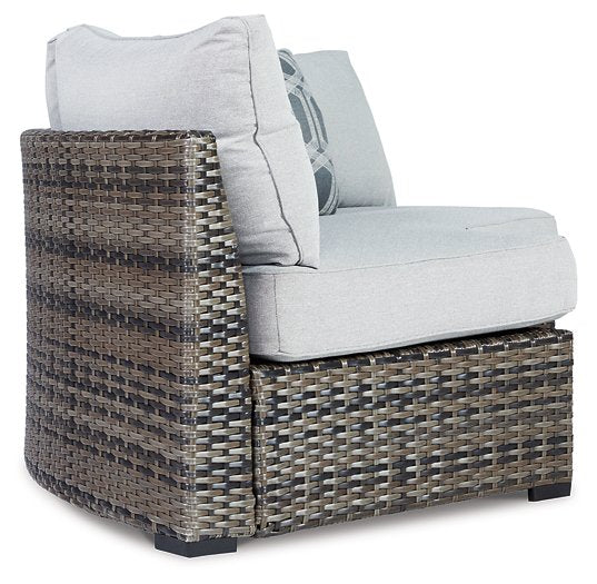 Harbor Court 2-Piece Outdoor Sectional