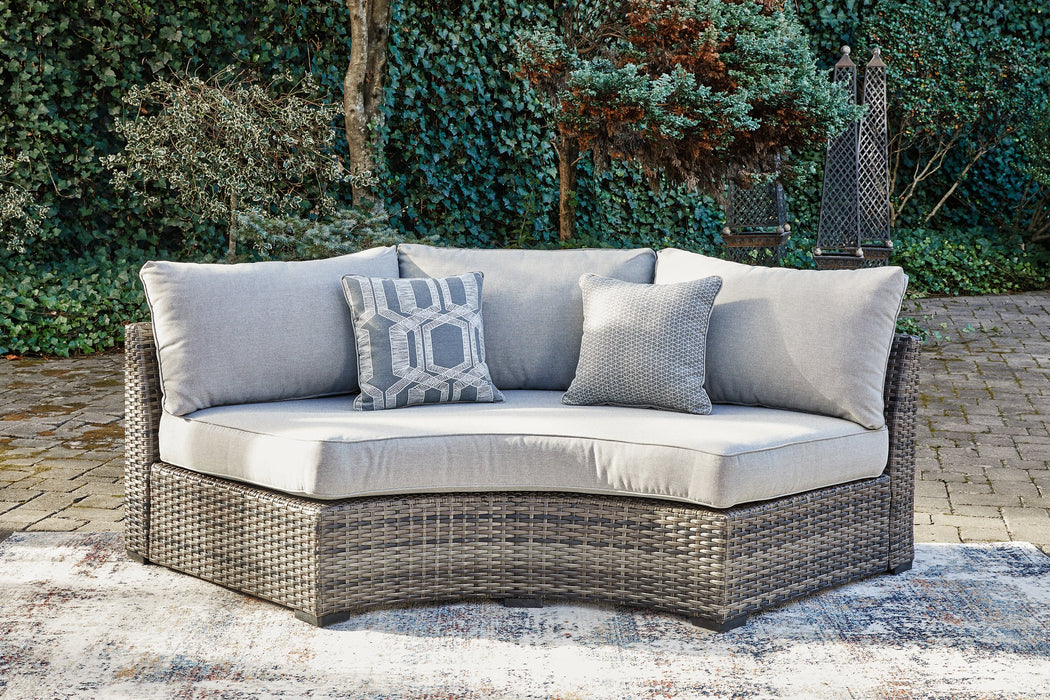 Harbor Court 2-Piece Outdoor Sectional