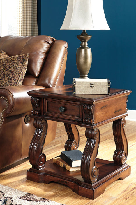 Alymere End Table Set