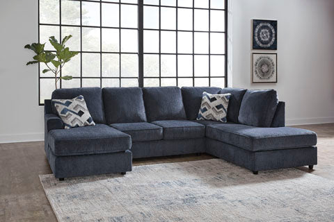 Albar 2-Piece Sectional with Chaise