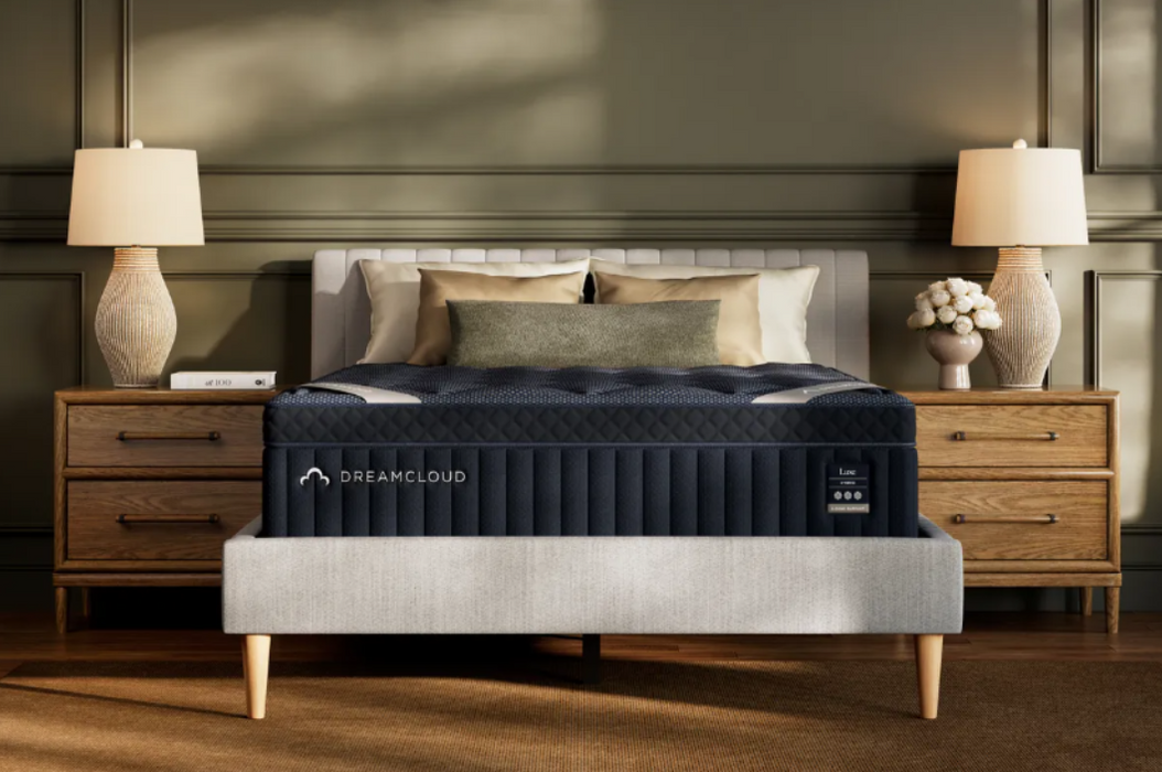DreamCloud Luxe Hybrid Mattress
