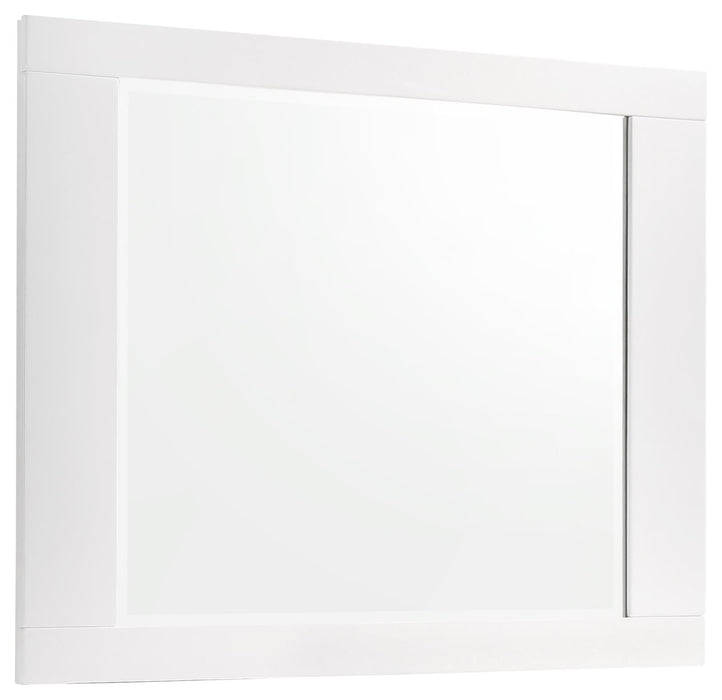 Felicity Glossy White Dresser Mirror image