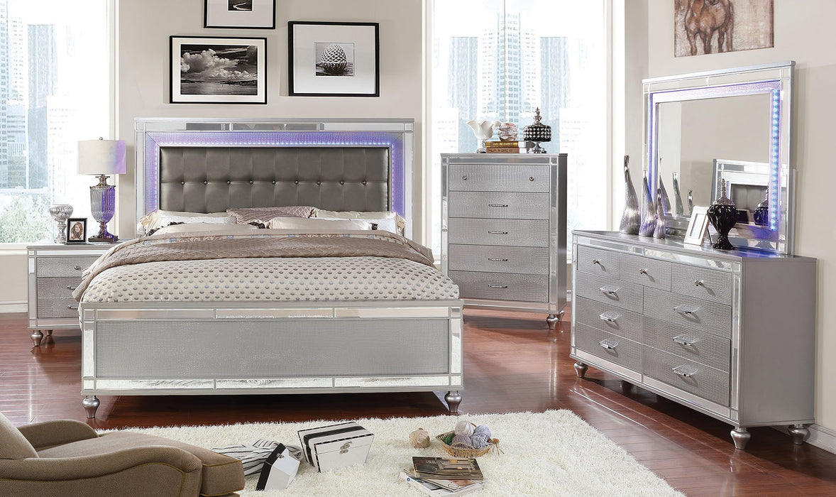 Brachium Silver 4 Pc. Queen Bedroom Set image